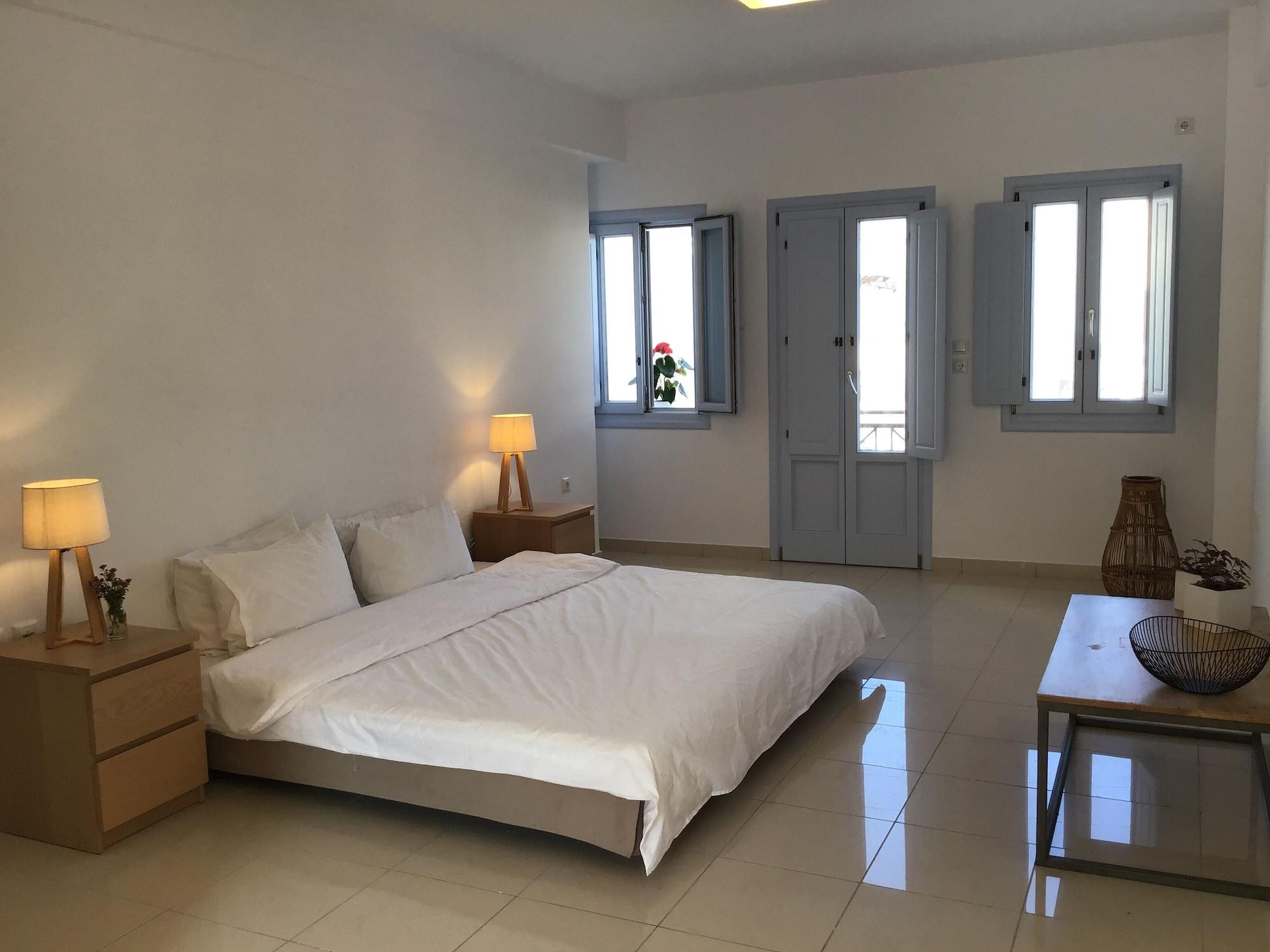Aria Lito Mansion Hotel Fira  Exterior photo