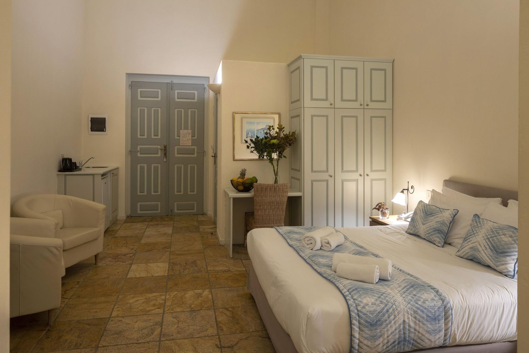 Aria Lito Mansion Hotel Fira  Exterior photo