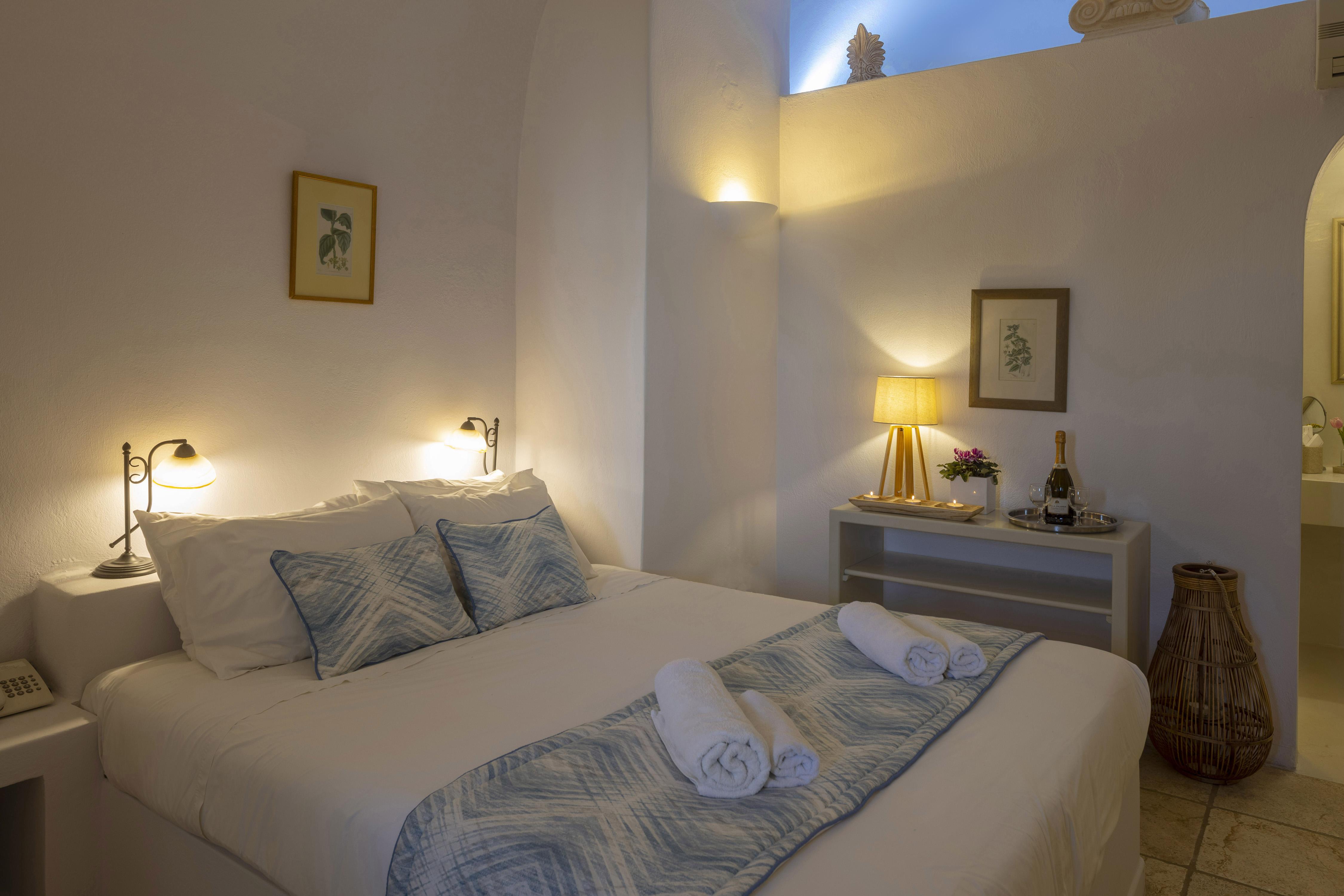 Aria Lito Mansion Hotel Fira  Exterior photo