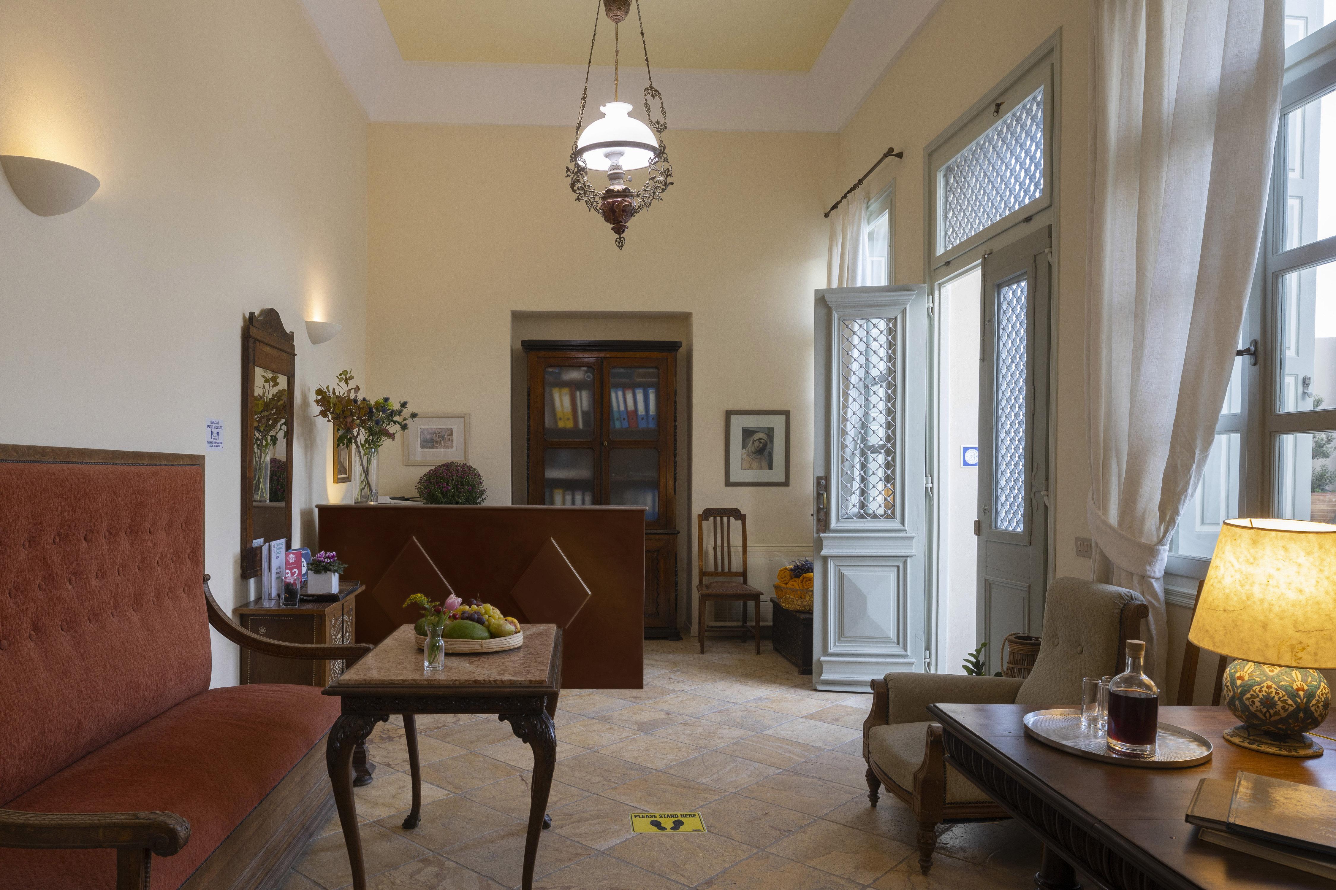 Aria Lito Mansion Hotel Fira  Exterior photo