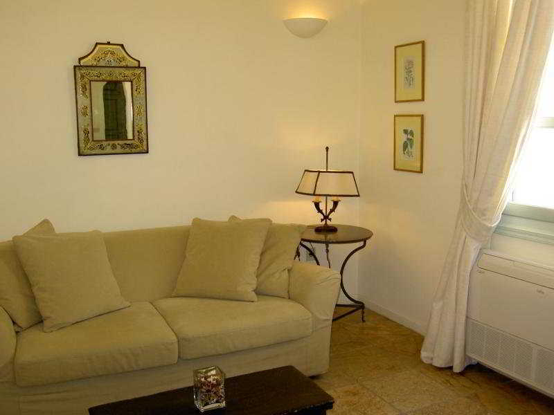 Aria Lito Mansion Hotel Fira  Exterior photo